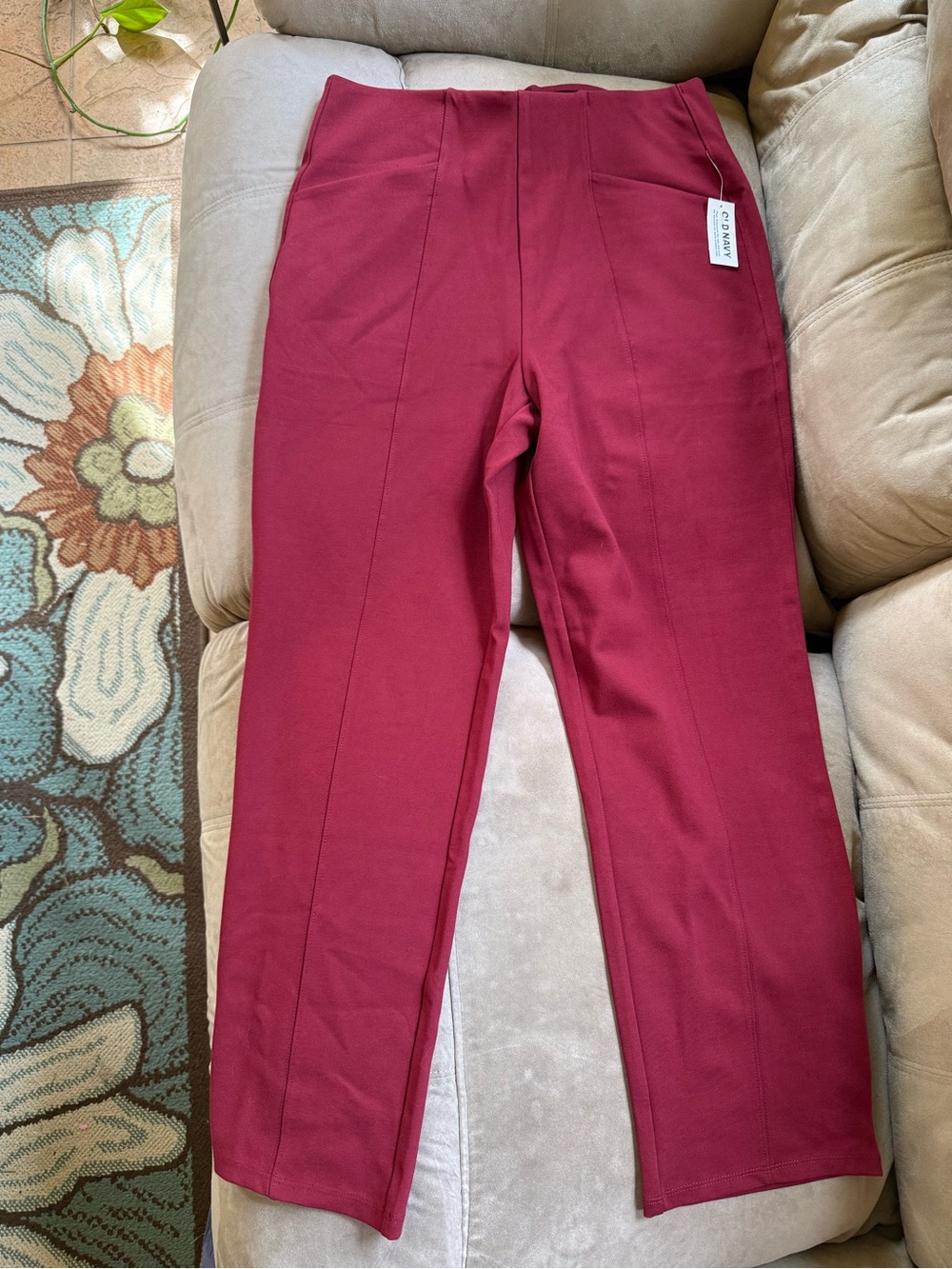 Old Navy Straight-Leg Pull-On Pants in Wine Red